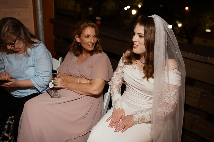 Closing photograph 5